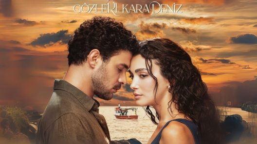 مسلسل عيناك كالبحر الأسود الحلقة 16 مترجمة والاخيرة